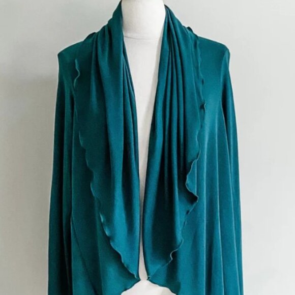 Infinity Flow Wrap in Teal by Canadian Designer Diane Kroe - Picture 2 of 6